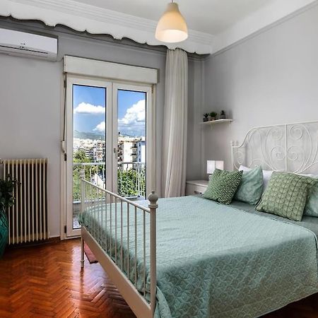 Best Location 3 Bedroom Apartment With View Szaloniki Kültér fotó